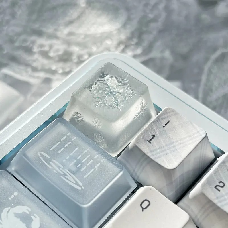 Original Snowflake Theme Key D - Gaming Accessories To Gift review and price